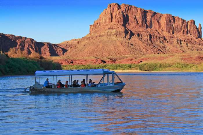 Moab Jet Boat Tours Butte